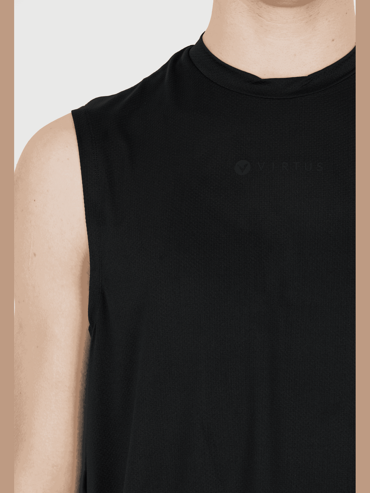 VIRTUS ROGER V2 M HYPERSTRETCH SLEEVELESS TEE