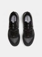 NIKE VOMERO 17
