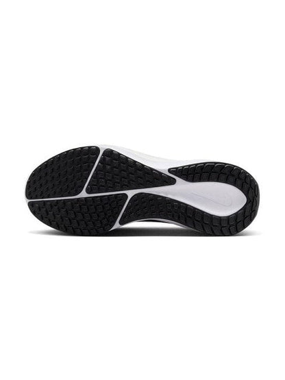 NIKE VOMERO 17