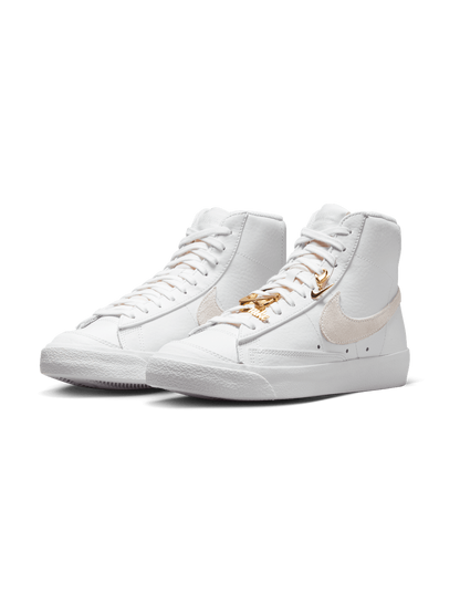 WMNS NIKE BLAZER MID '77 AC