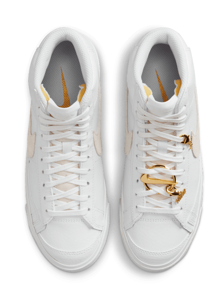 WMNS NIKE BLAZER MID '77 AC