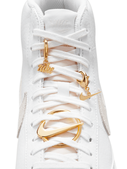 WMNS NIKE BLAZER MID '77 AC