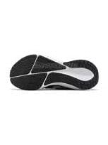 W NIKE VOMERO 17