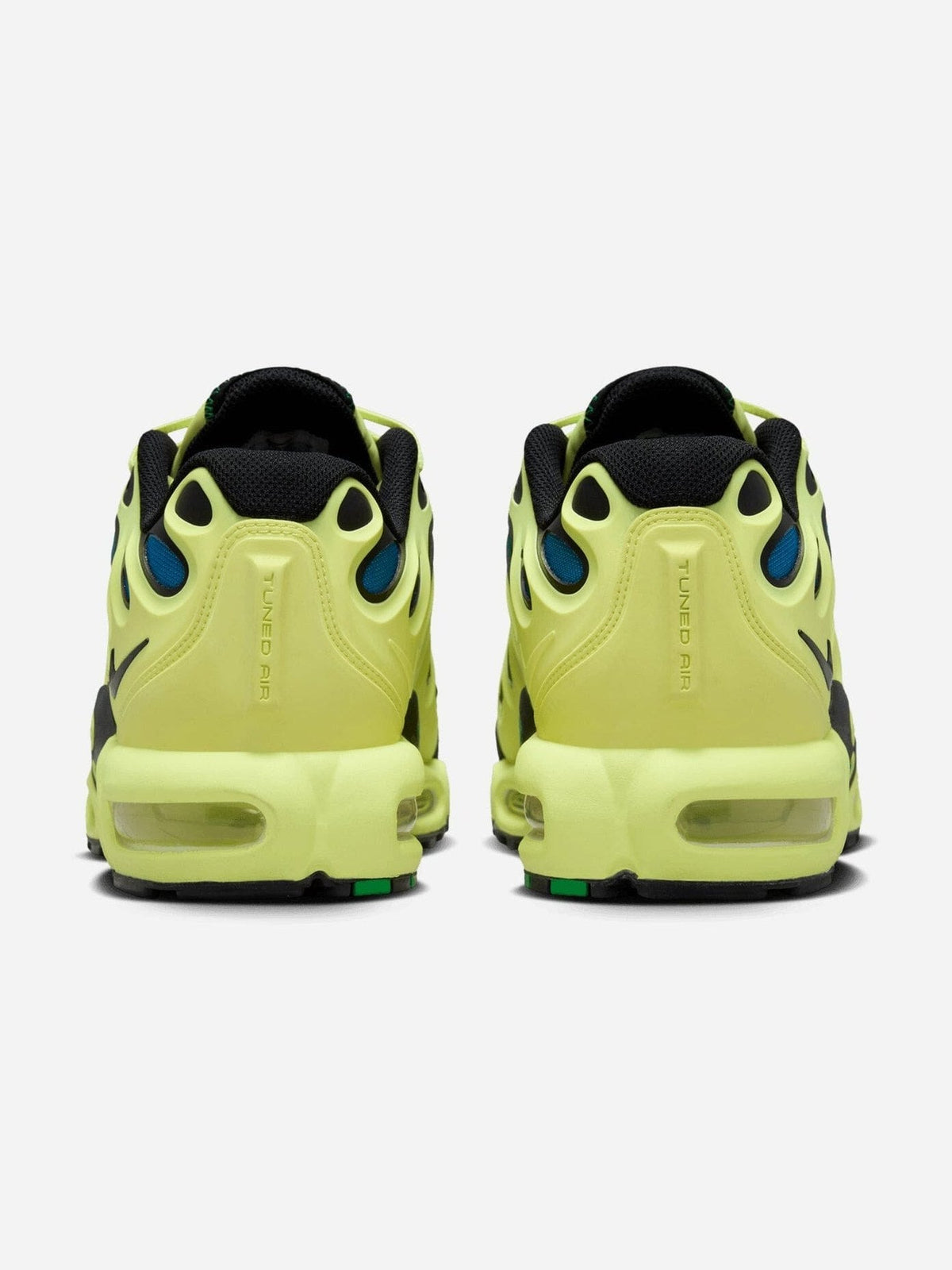 NIKE AIR MAX PLUS DRIFT