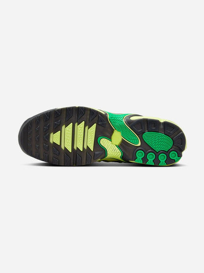 NIKE AIR MAX PLUS DRIFT
