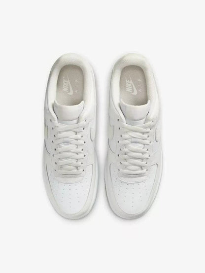 NIKE AIR FORCE 1 '07 LV8