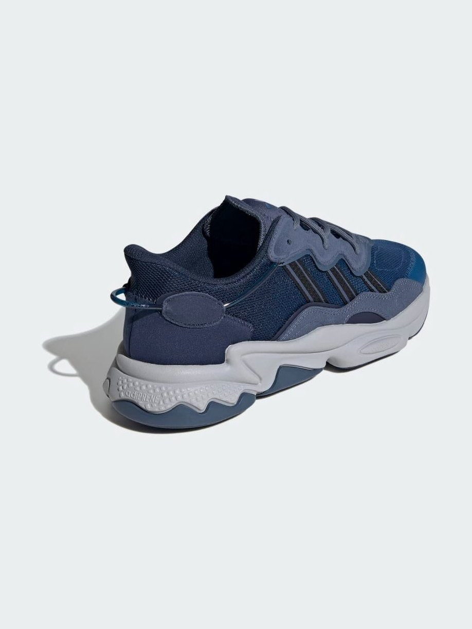 ADIDAS OZWEEGO