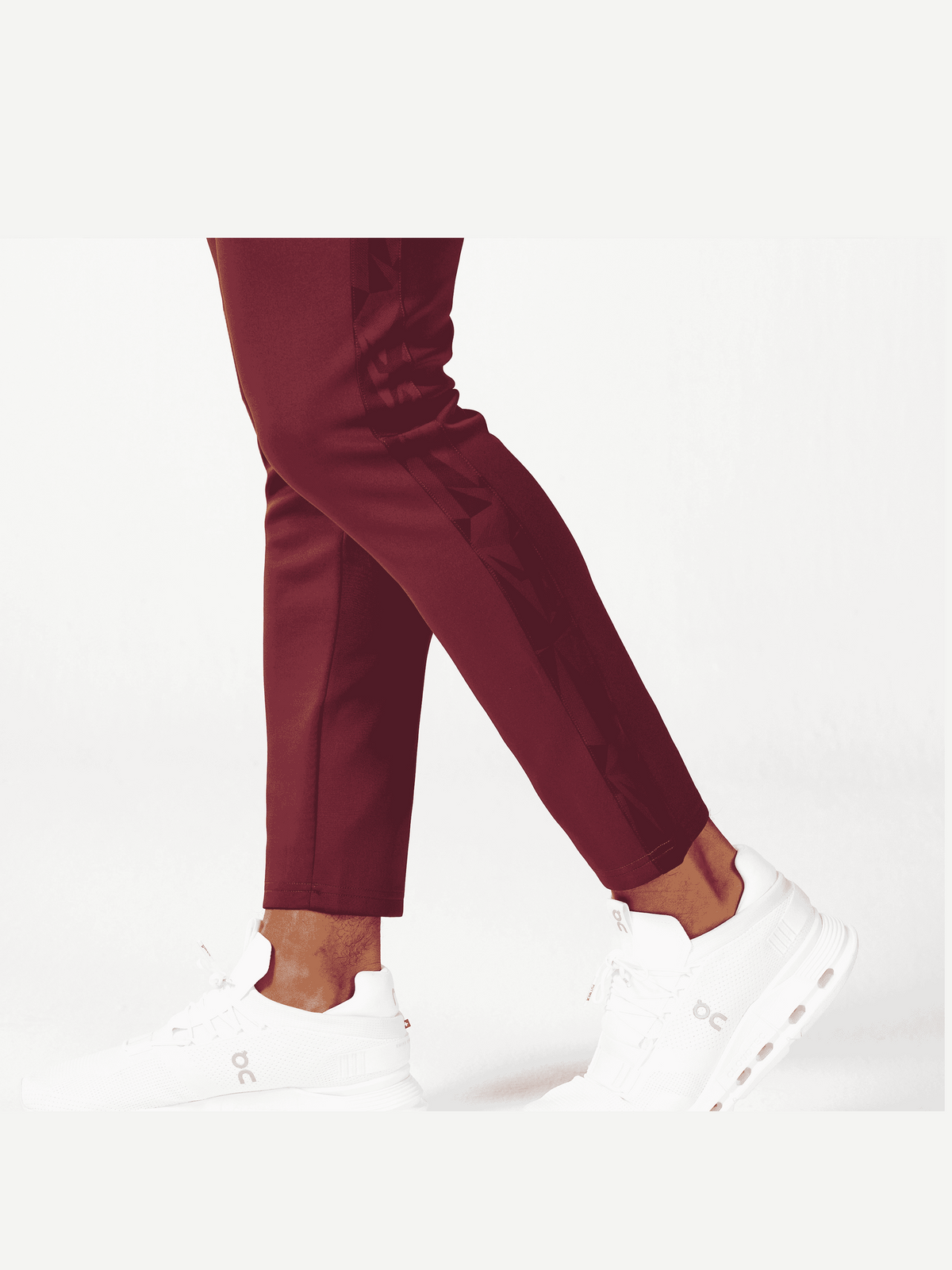 SQUATWOLF ACTIVE TAPERED PANTS