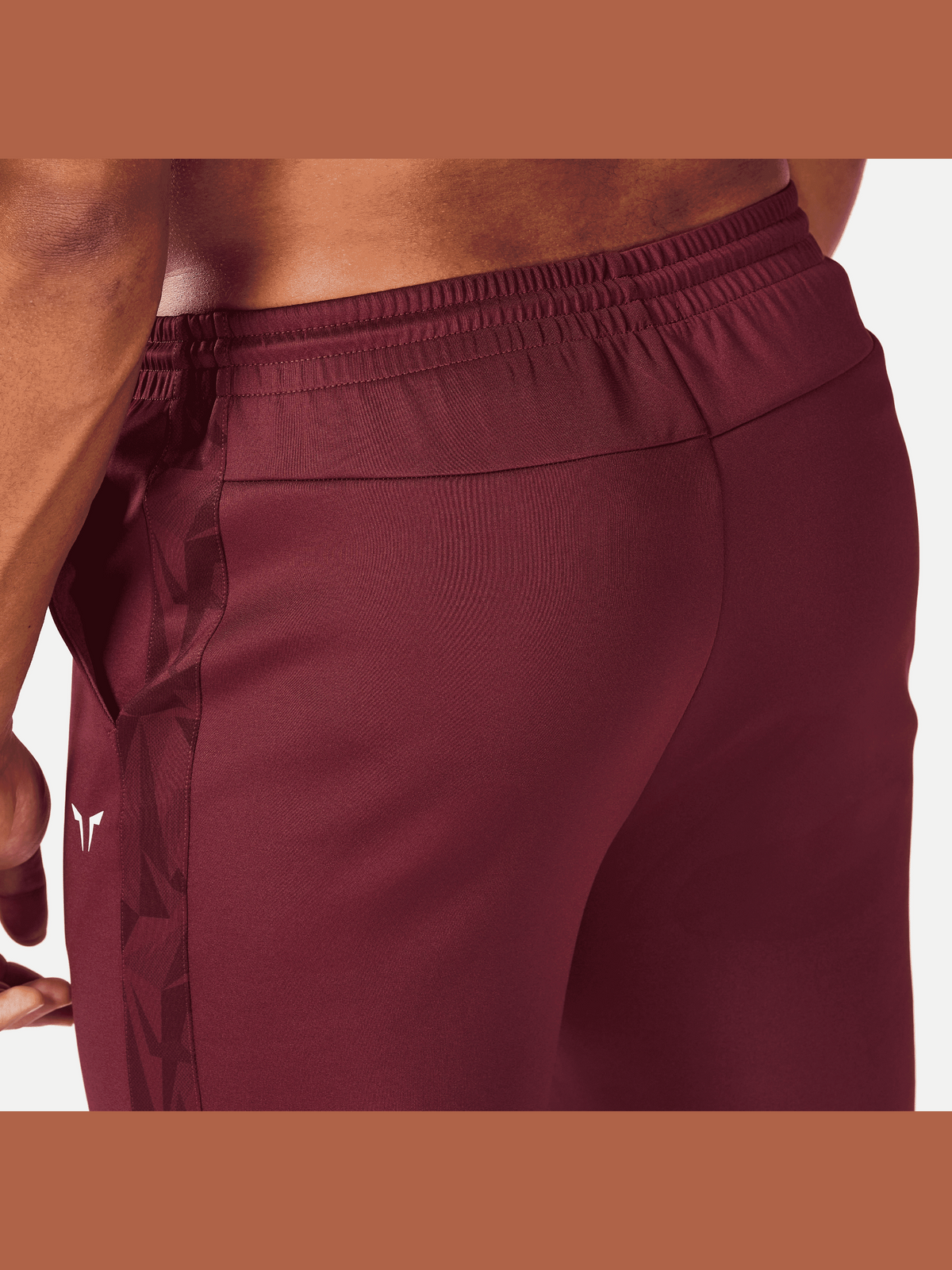 SQUATWOLF ACTIVE TAPERED PANTS