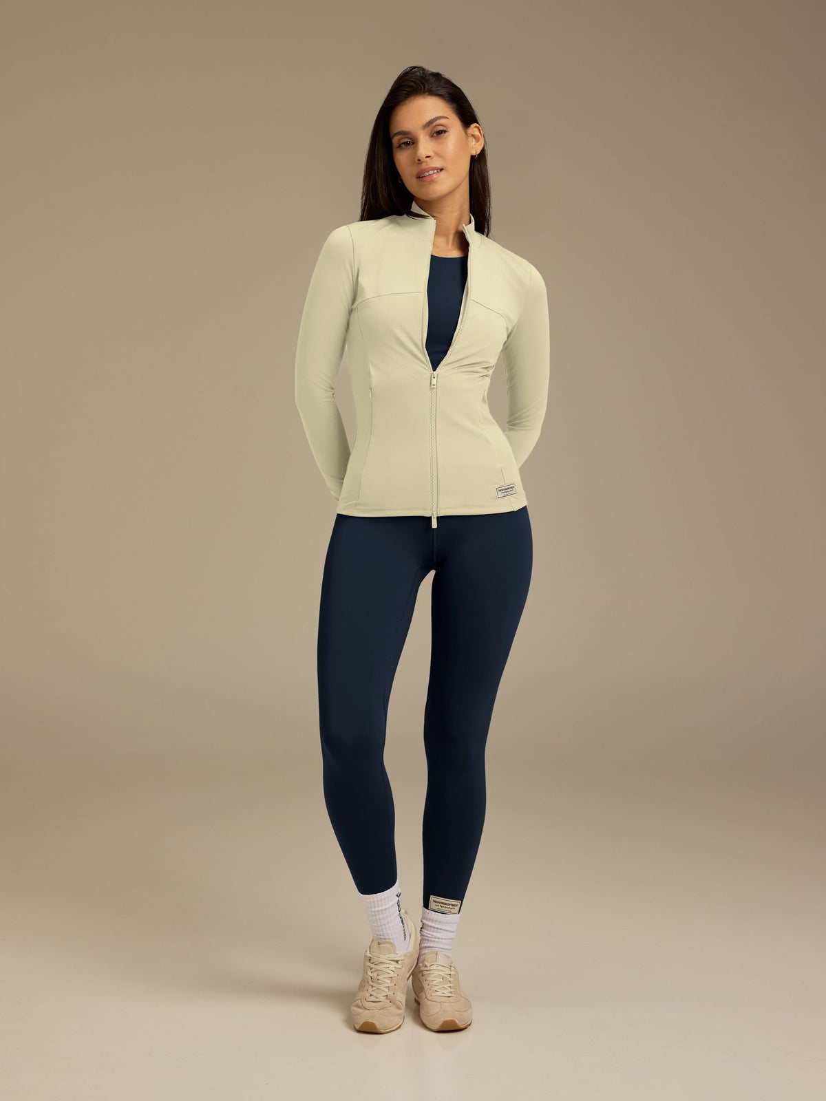 THE GIVING MOVEMENT WOMENS SOFTSKIN LONG SLEEVE RUNNING TOP
