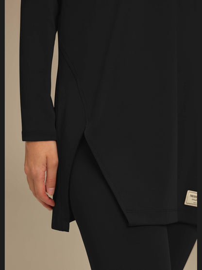 THE GIVING MOVEMENT SOFTSKIN MODEST TRAINING TOP