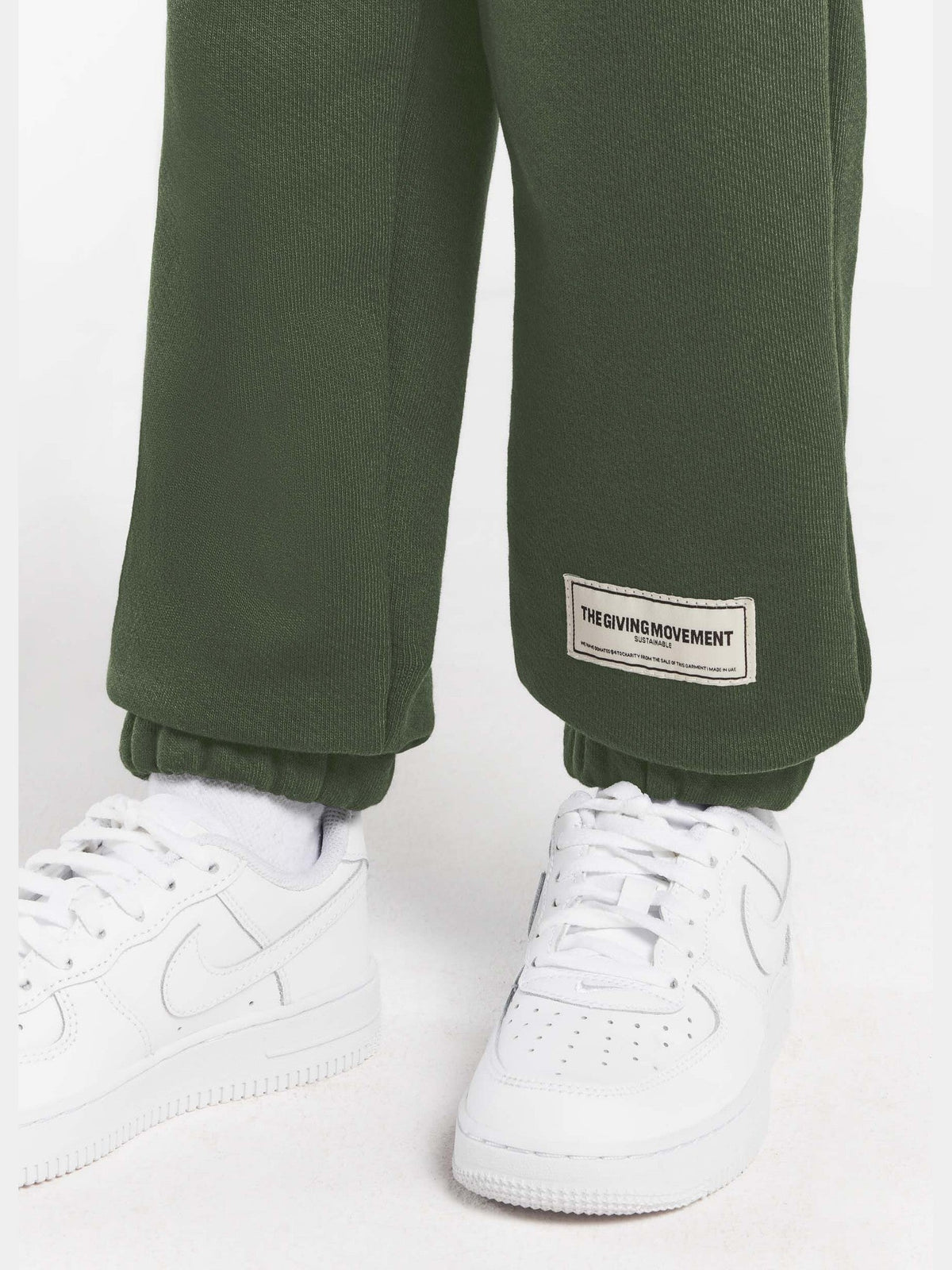 THE GIVING MOVEMENT KIDS JOGGER