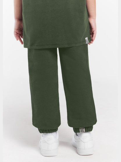 THE GIVING MOVEMENT KIDS JOGGER