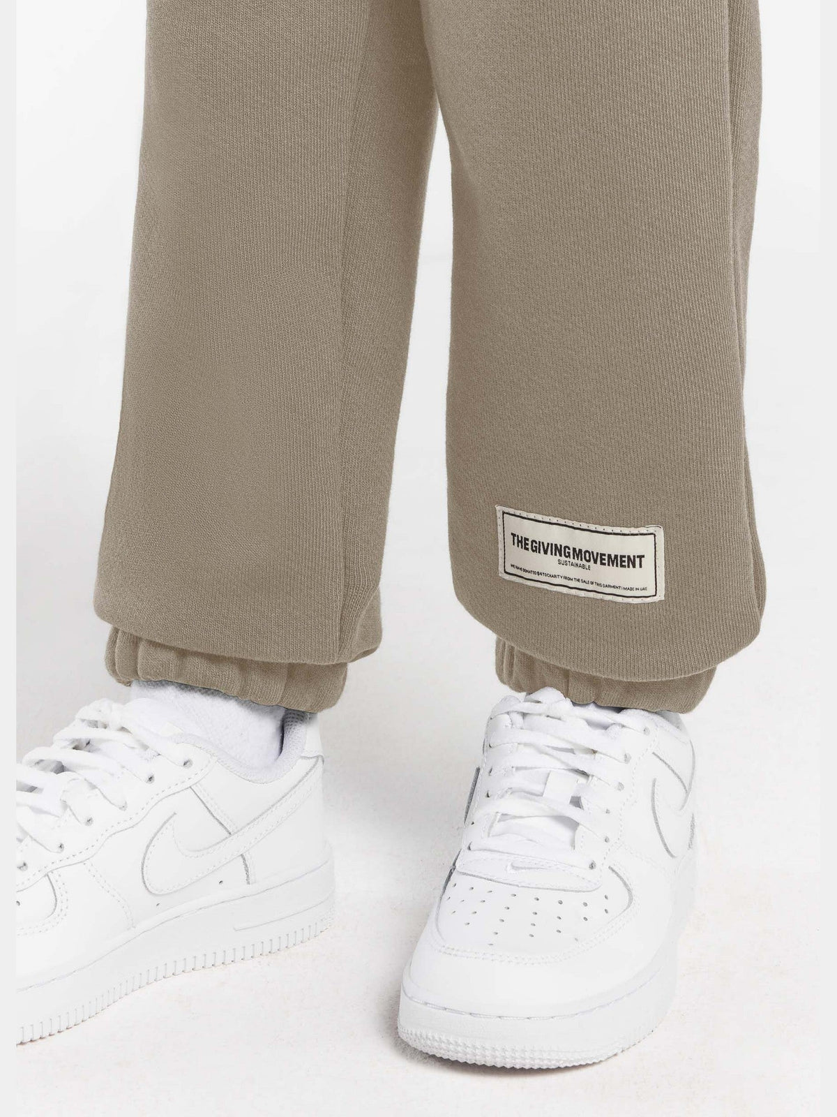 THE GIVING MOVEMENT KIDS JOGGER