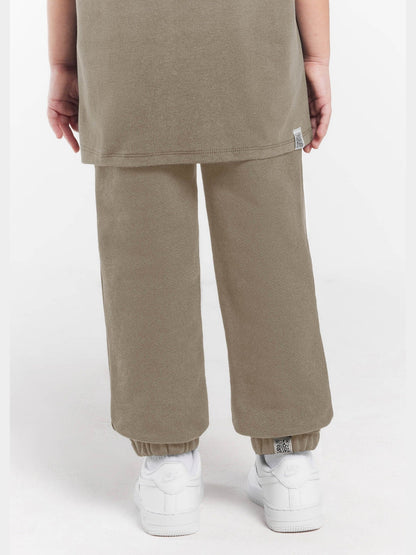 THE GIVING MOVEMENT KIDS JOGGER