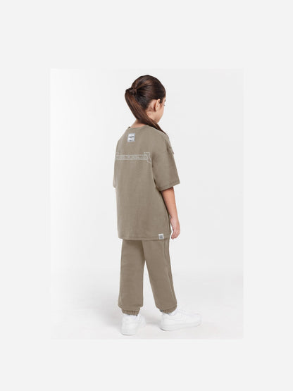 THE GIVING MOVEMENT KIDS JOGGER