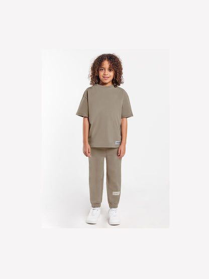 THE GIVING MOVEMENT KIDS JOGGER