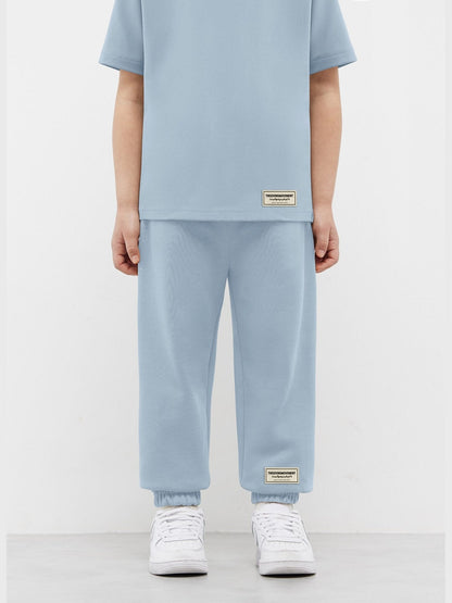 THE GIVING MOVEMENT KIDS JOGGER