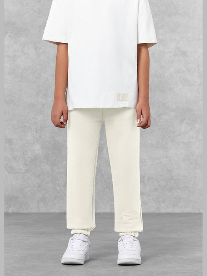 THE GIVING MOVEMENT KIDS JOGGER