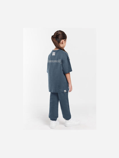 THE GIVING MOVEMENT KIDS JOGGER