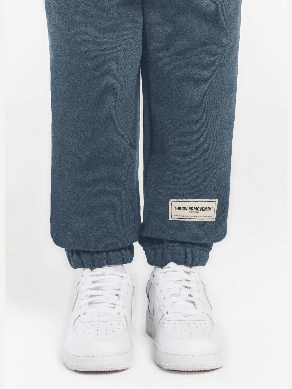 THE GIVING MOVEMENT KIDS JOGGER