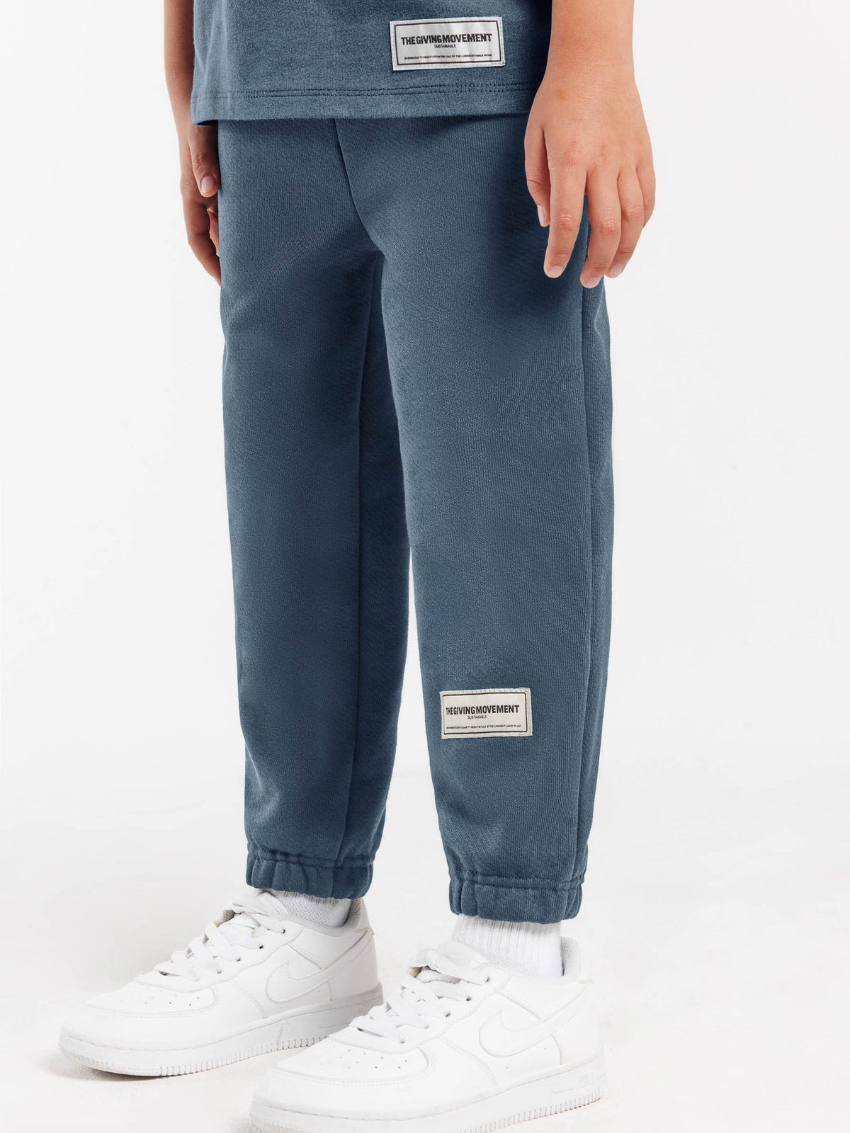 THE GIVING MOVEMENT KIDS JOGGER
