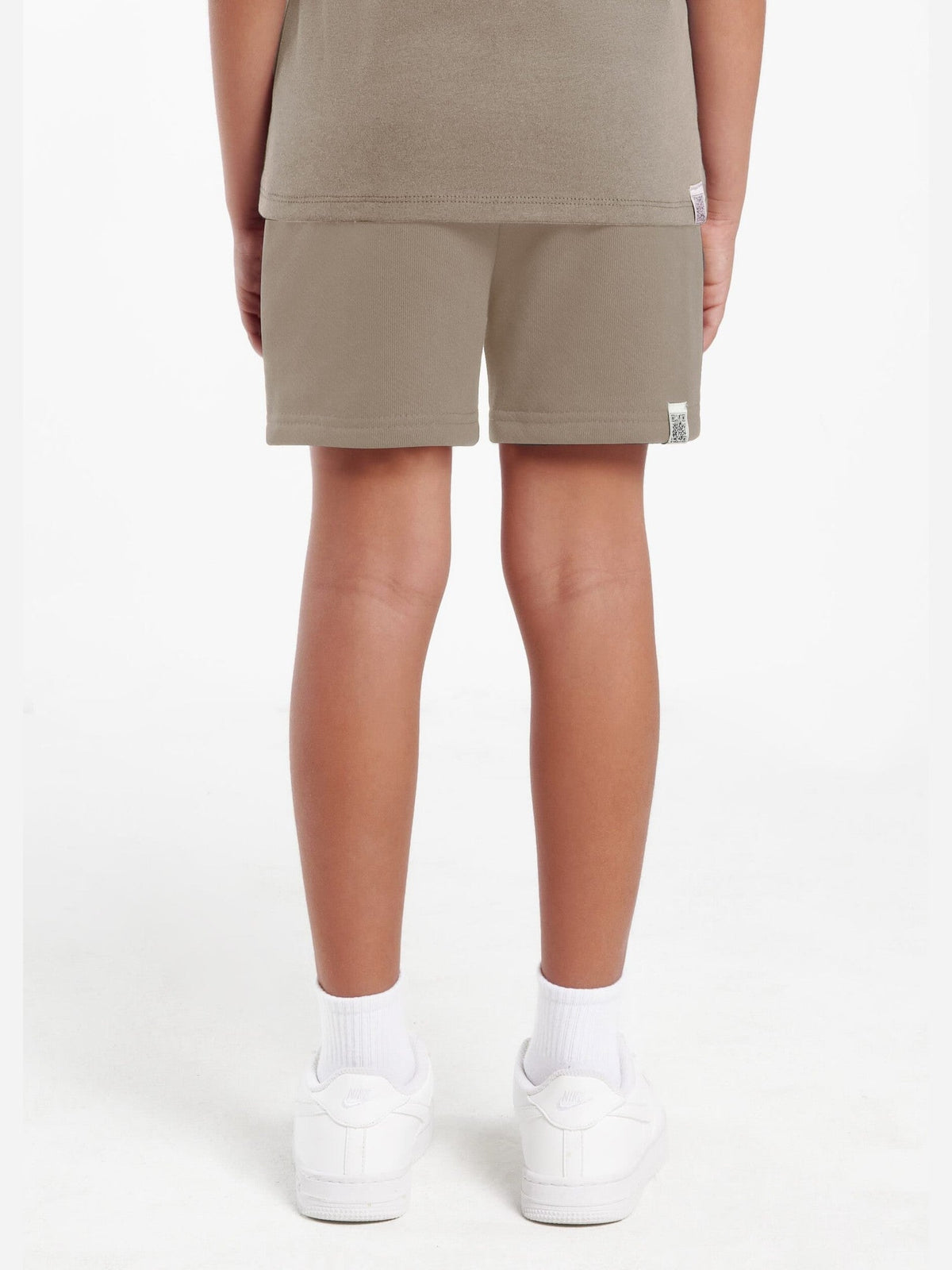 THE GIVING MOVEMENT KIDS LOUNGE SHORTS