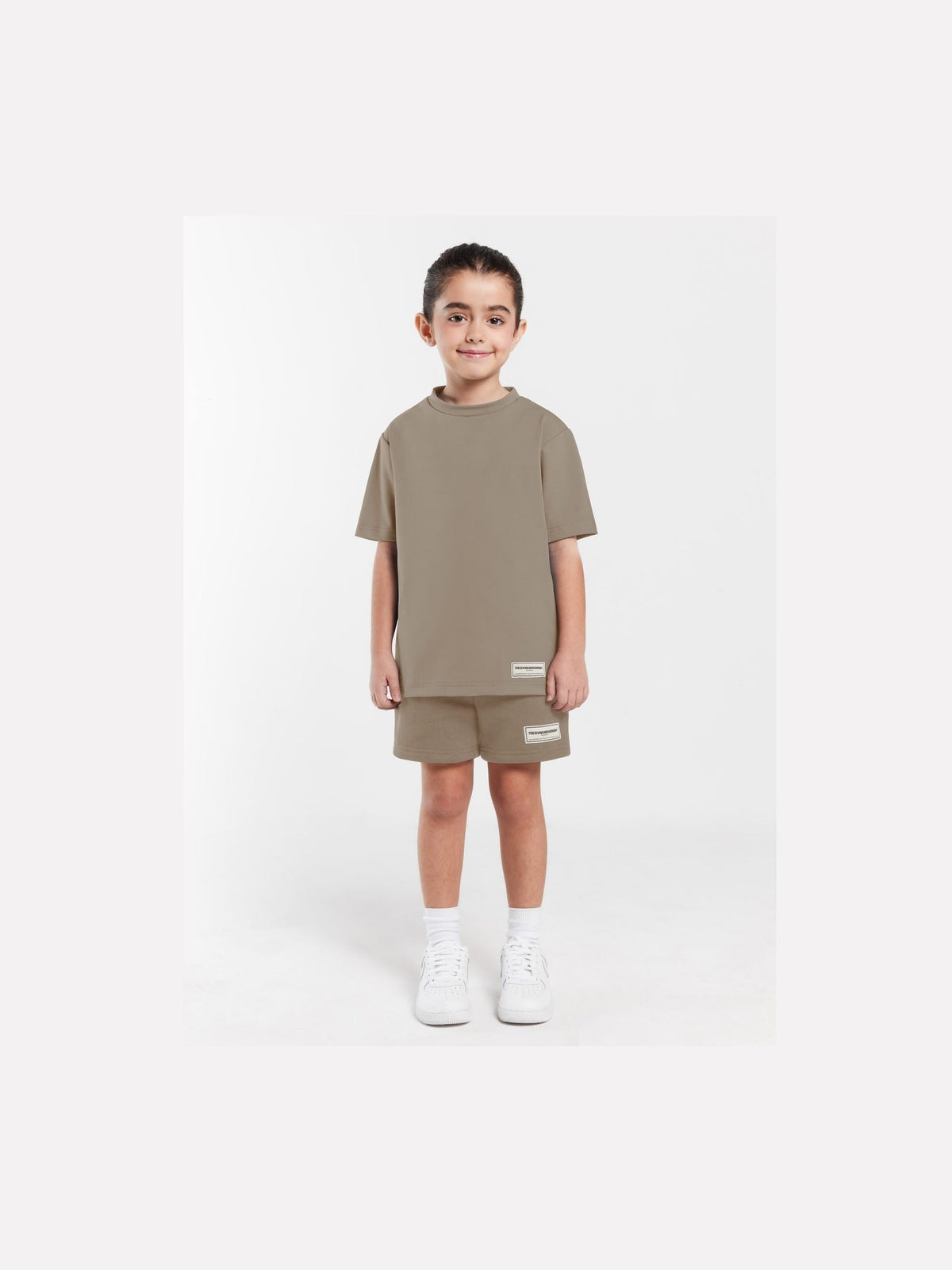 THE GIVING MOVEMENT KIDS LOUNGE SHORTS