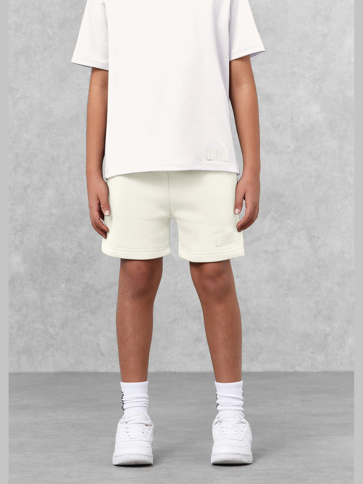 THE GIVING MOVEMENT KIDS COTTON SHORTS