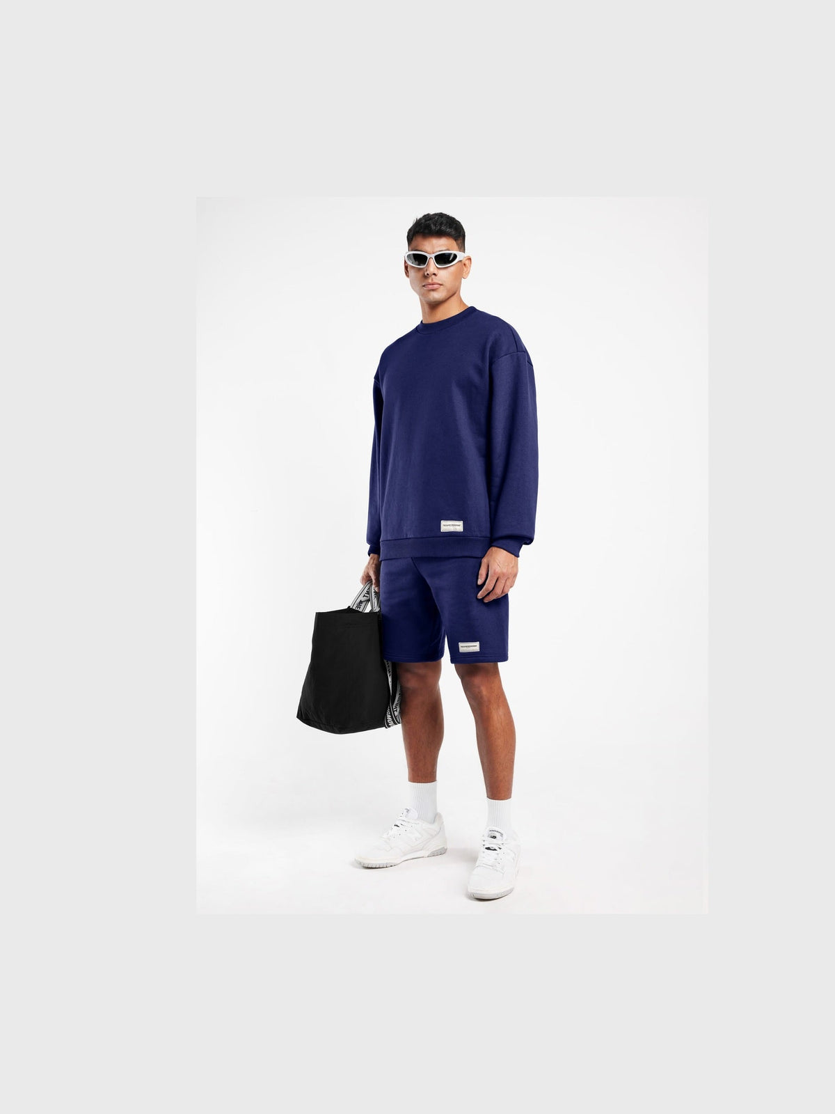 THE GIVING MOVEMENT OVERSIZED SWEATSHIRT