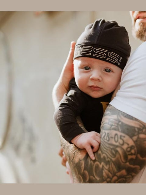 VG X MESSI 1 PCE BABYSUIT LS + HAT + BOOTIES