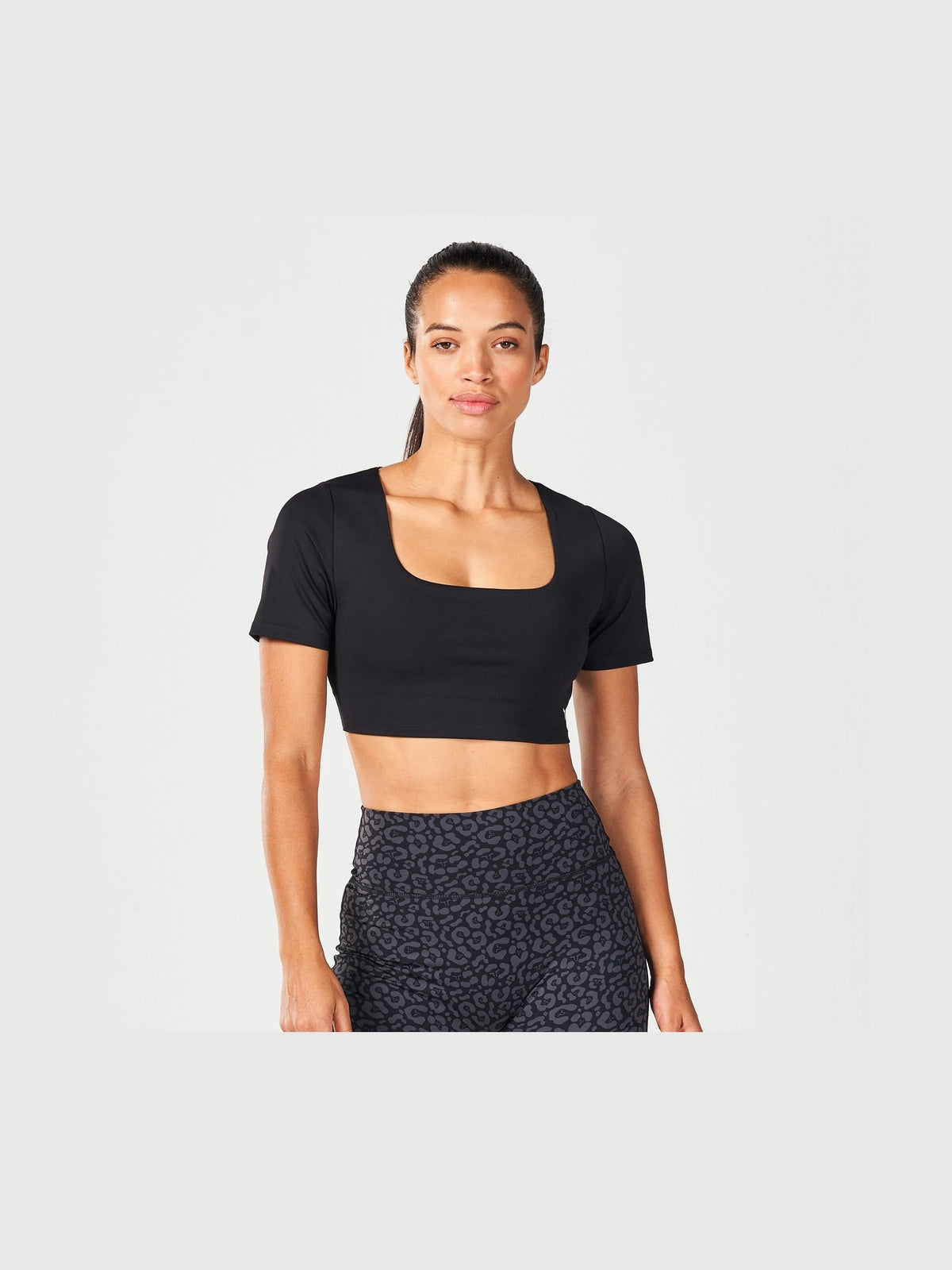 SQUATWOLF HIGH IMPACT BUILT-IN BRA TOP