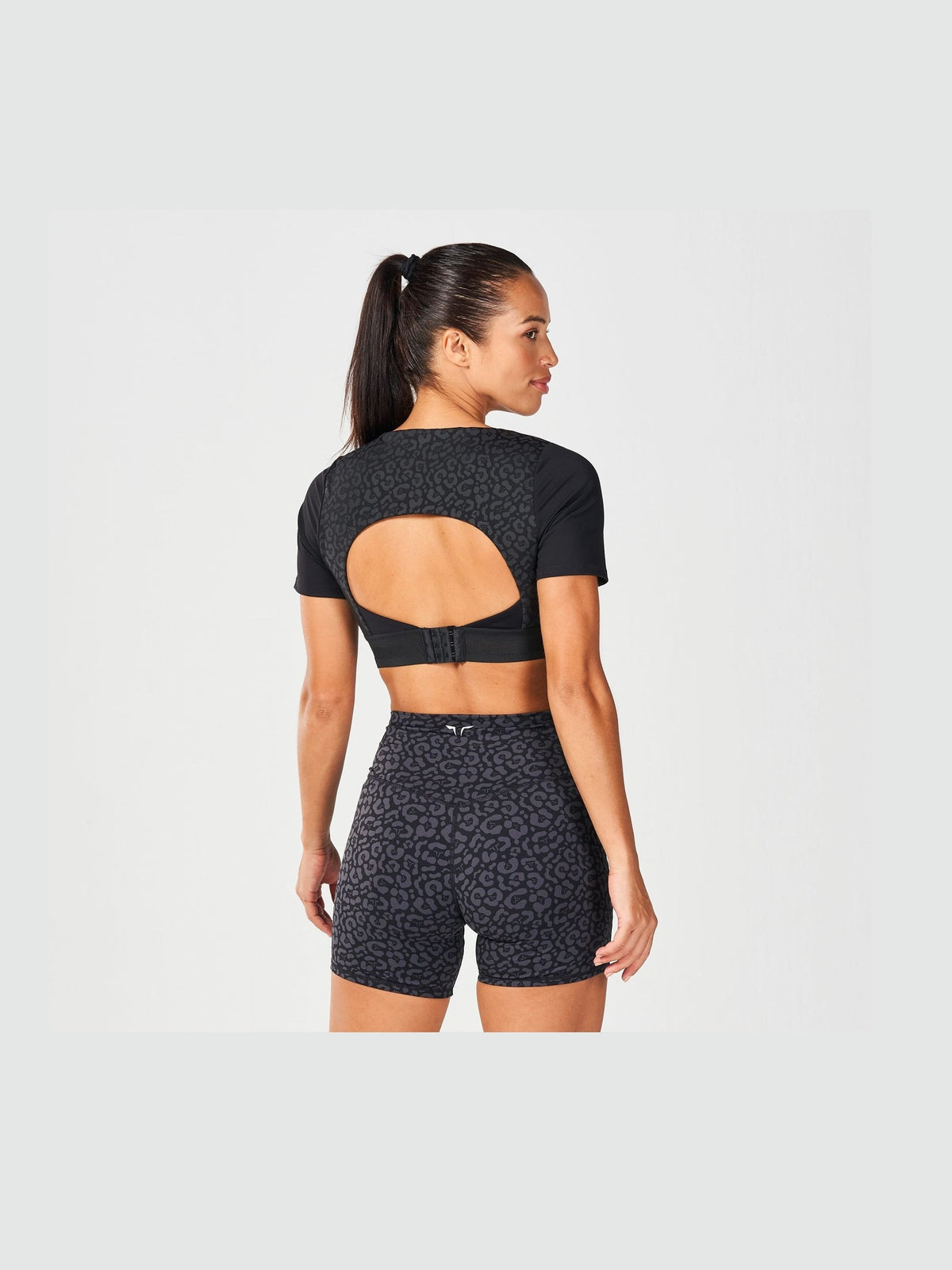 SQUATWOLF HIGH IMPACT BUILT-IN BRA TOP