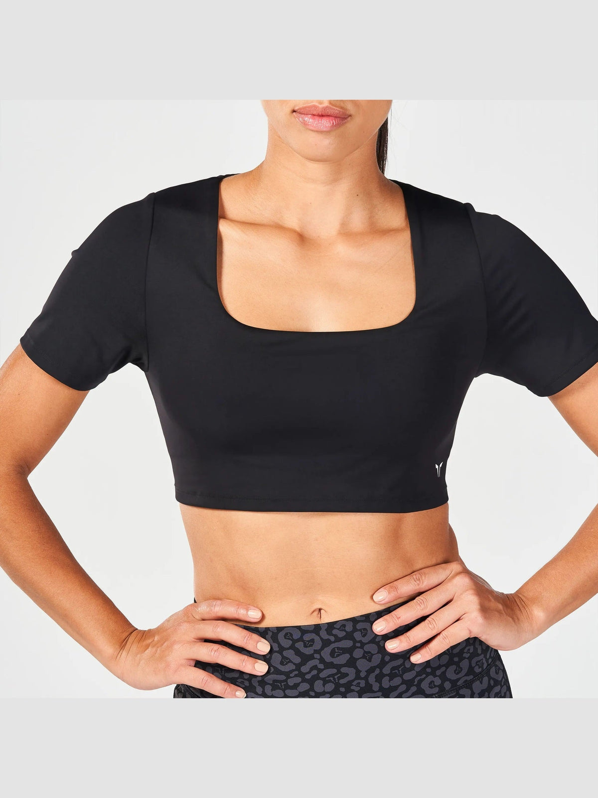 SQUATWOLF HIGH IMPACT BUILT-IN BRA TOP