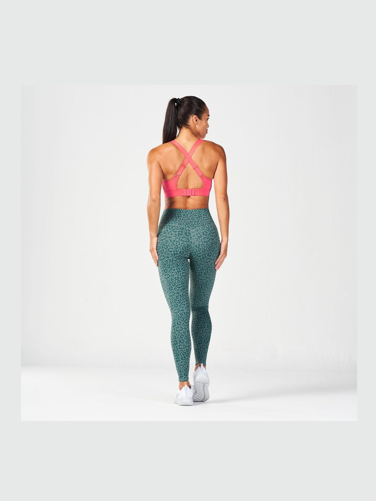 SQUATWOLF CORE ELEVATE BRA