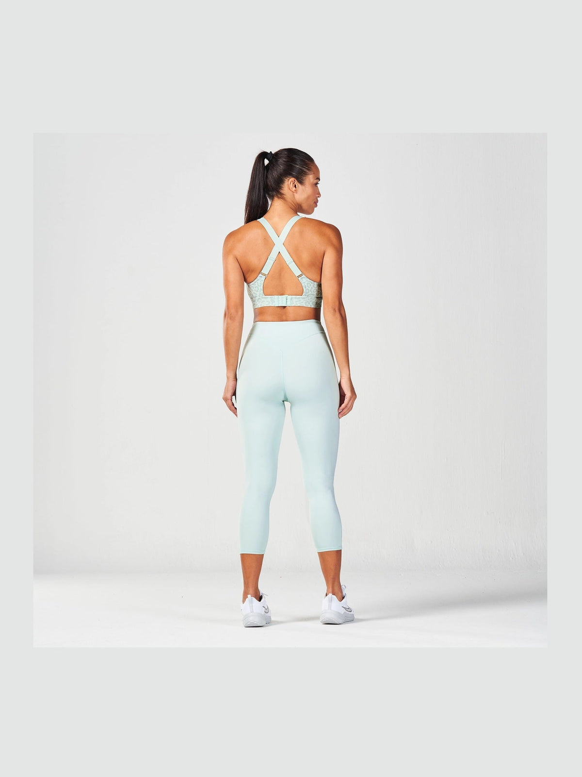 SQUATWOLF CORE ELEVATE BRA