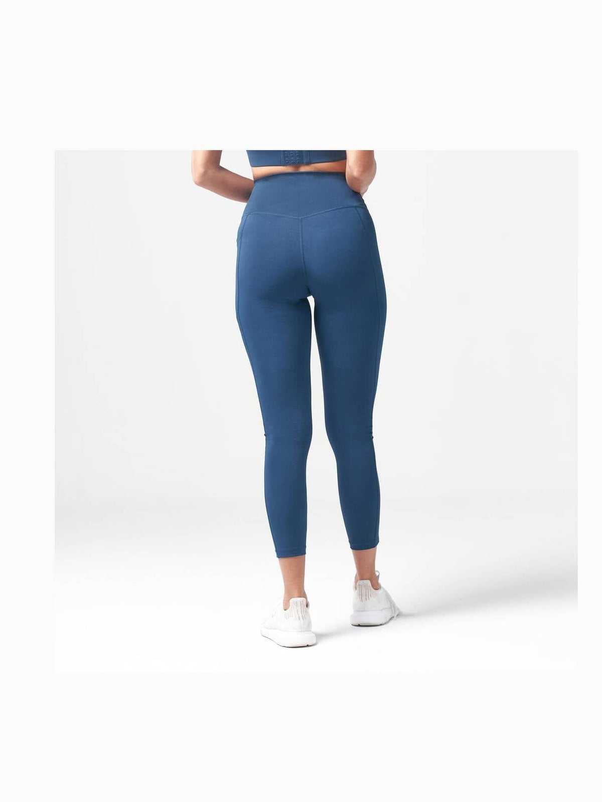 SQUATWOLF Essential Cropped Leggings