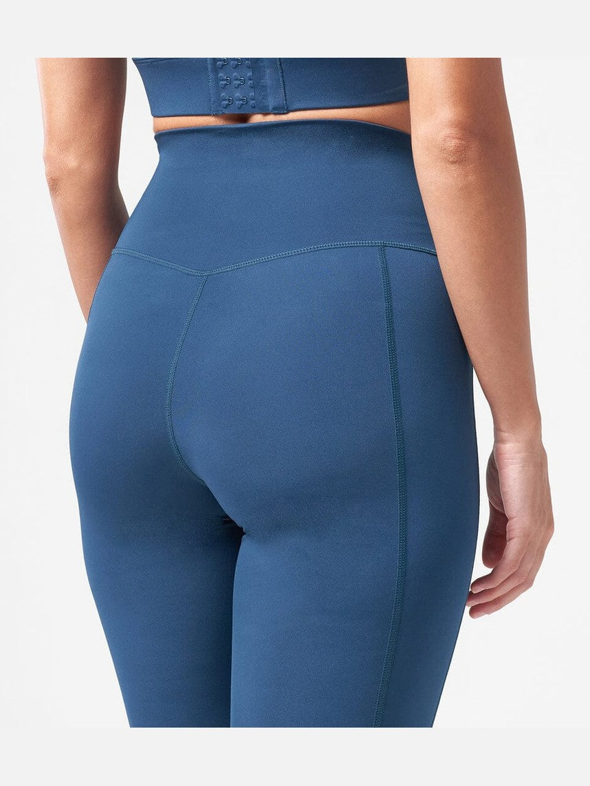 SQUATWOLF Essential Cropped Leggings