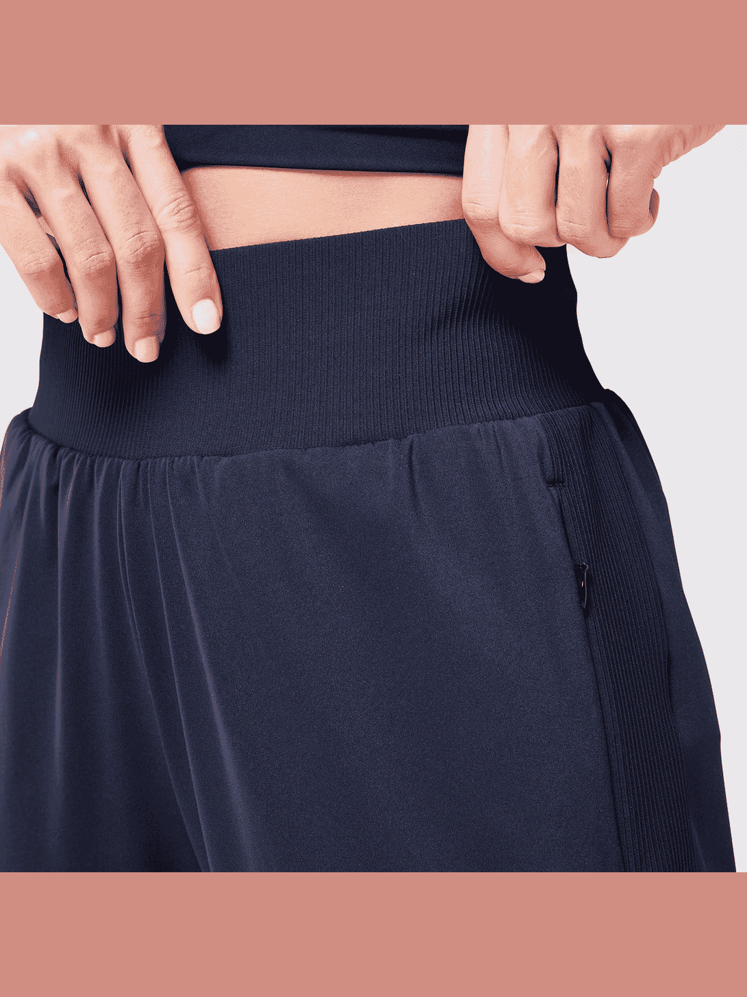 SQUATWOLF CORE FLARE JOGGERS