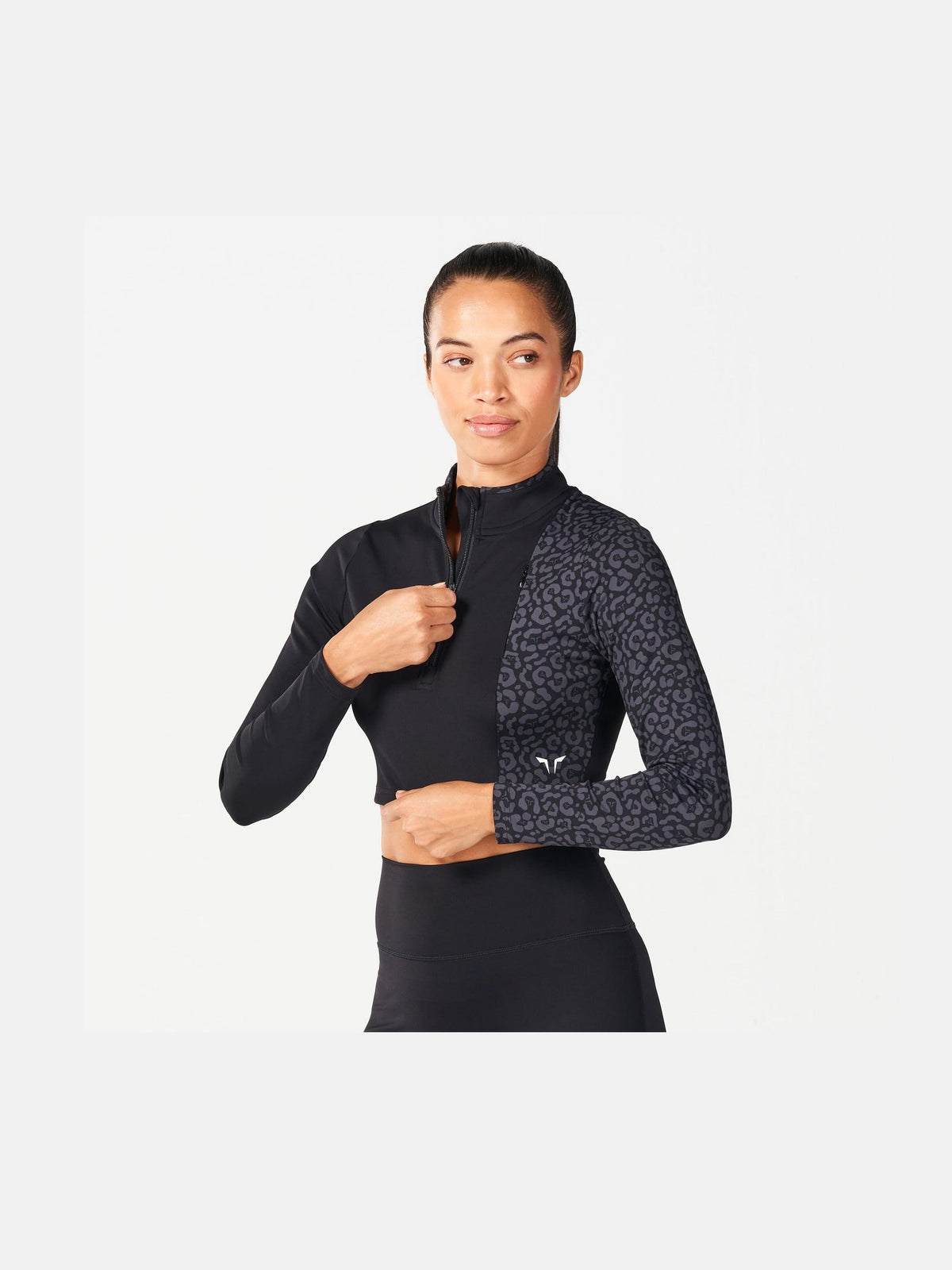 SQUATWOLF QTR ZIP SERPENT TOP