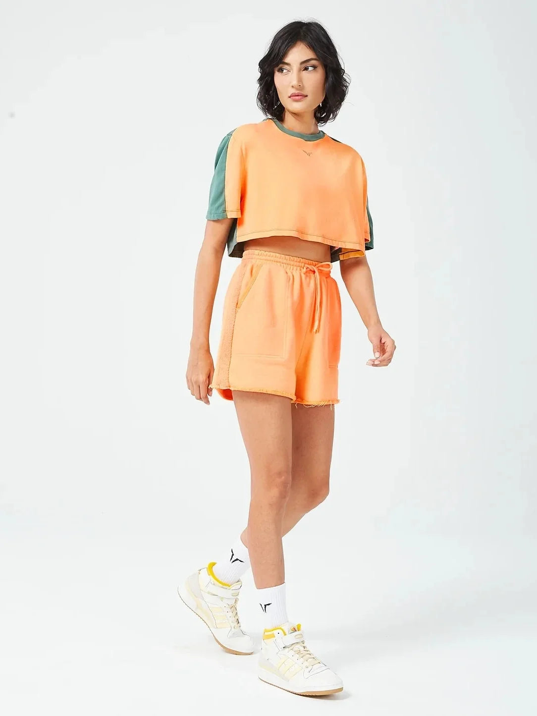 SQUATWOLF RETROGRADE CROP TEE