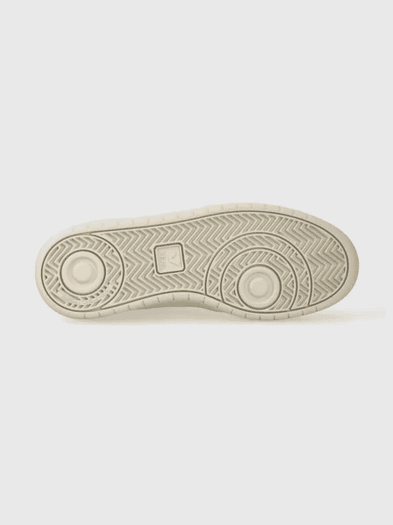 VEJA V 12