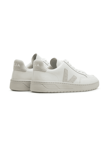 VEJA V 12