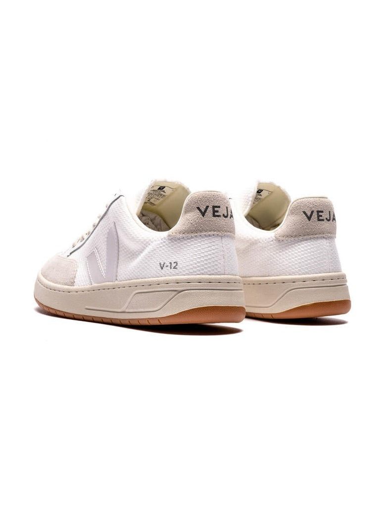 VEJA V-12