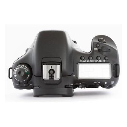 Canon, Eos 7D, 18.0 Megapixels, 18-135Mm Lens Is, 3.0 Inch Screen, 19 Point Autofocus, 1/8000 Shutter Speed, 50-12800 Iso, Black