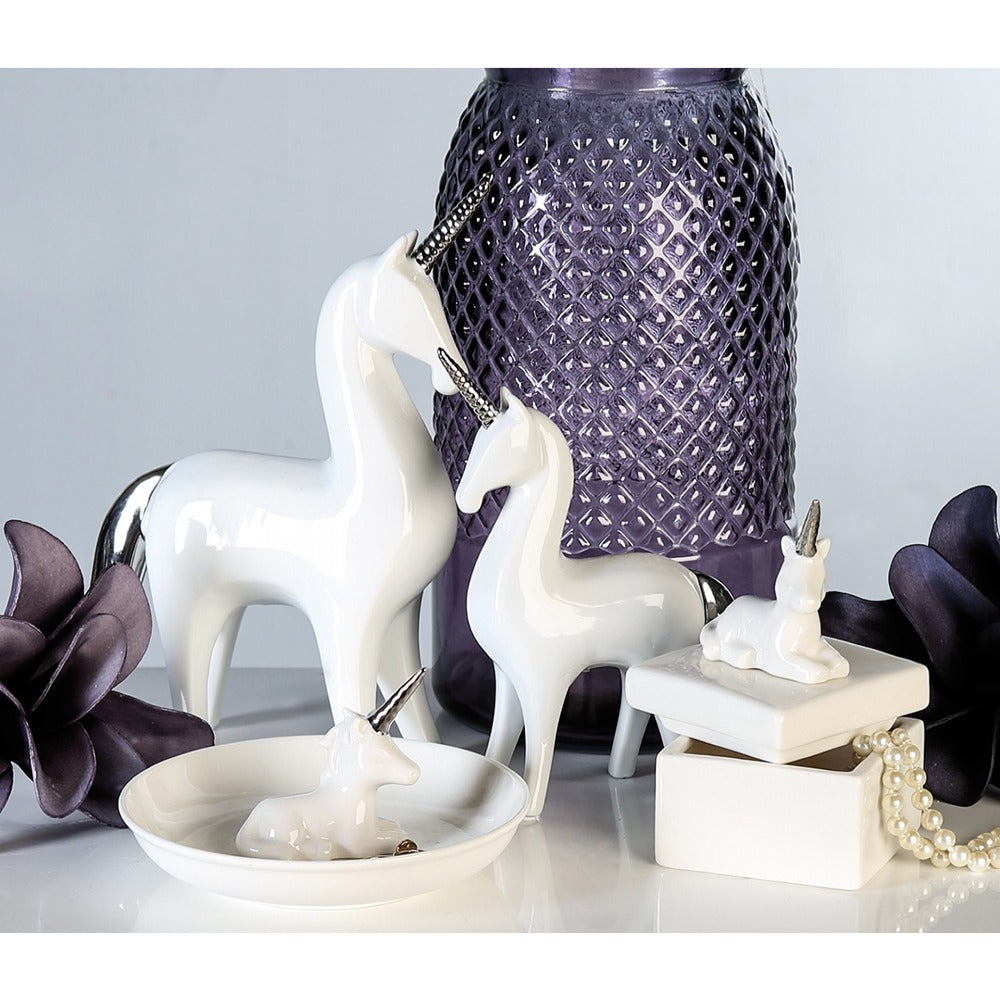 Unicorn porcelain white and silver horn 18 cm
