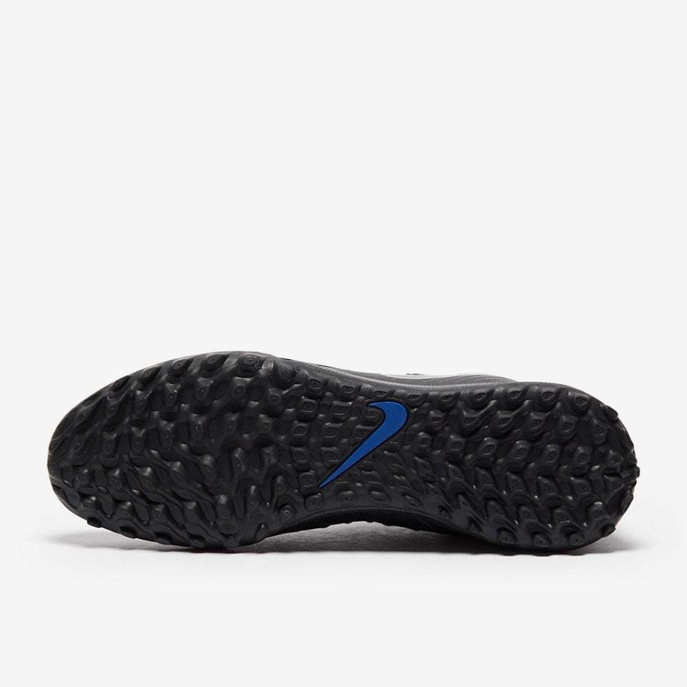Nike, Phantom Luna Ii Academy Tf, Available in Different Sizes