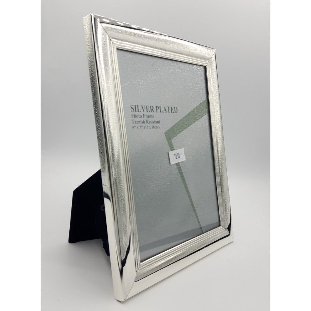 Silver Plated Photo Frame 13x18cm 1038