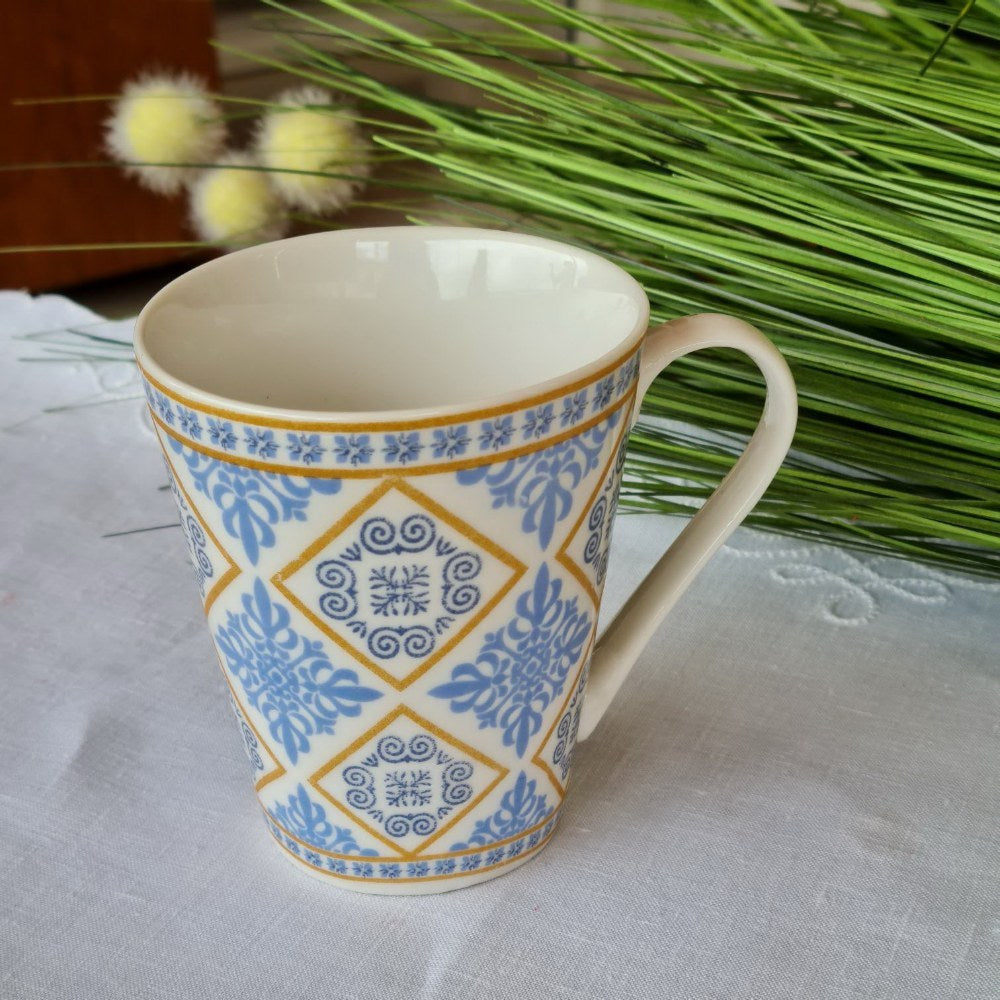 La Perla, New Bone China Mug 3 Pieces Assorted Designs