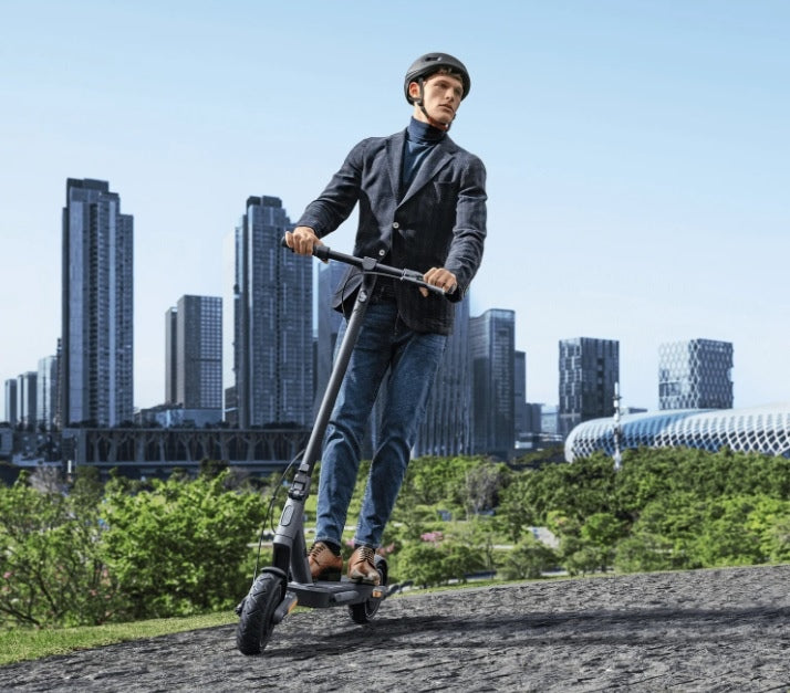 Xiaomi, 4 Ultra, Electric Kick Scooter, Top Speed 25 Km/H, 940W (Nominal 500W)